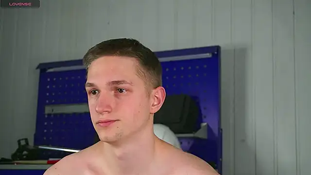 dustyn fox online show from February 5, 2026, 3:05 pm