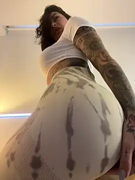 Iam Annii online show from February 26, 2025, 11:04 pm