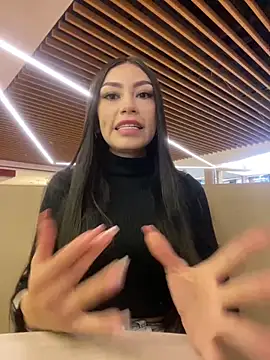 Effy Bonny online show from March 8, 2025, 4:17 pm