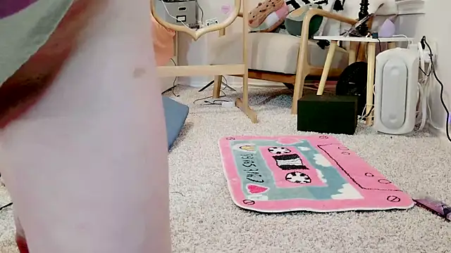 Snapshot of MissyRoulette chatting on February 7, 2025, 6:03 am MissyRoulette online show from February 7, 2025, 6:03 am