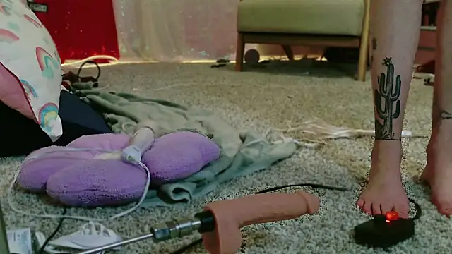 Snapshot of MissyRoulette chatting on September 18, 2025, 10:28 am MissyRoulette online show from September 18, 2025, 10:28 am