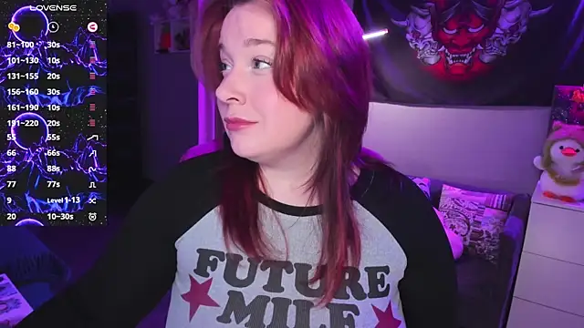 gitera  online show from October 10, 2025, 9:58 pm