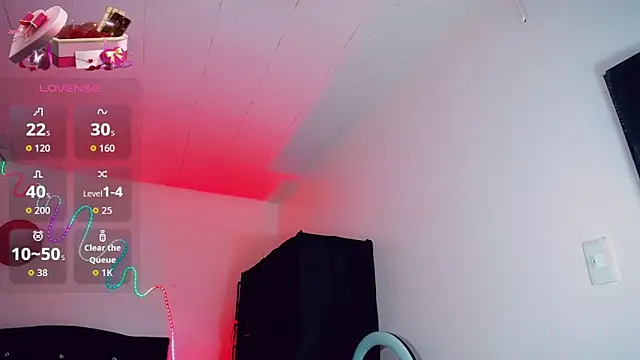 Kendall hornyy online show from February 5, 2026, 7:07 pm