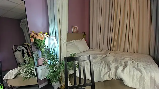 Dearly Emily online show from July 24, 2026, 5:22 pm