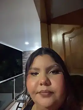Snapshot of _Shara_Handal_ chatting on May 17, 2026, 9:28 am Shara Handal online show from May 17, 2026, 9:28 am
