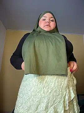  Shara Handal  online show from July 15, 2026, 8:52 am