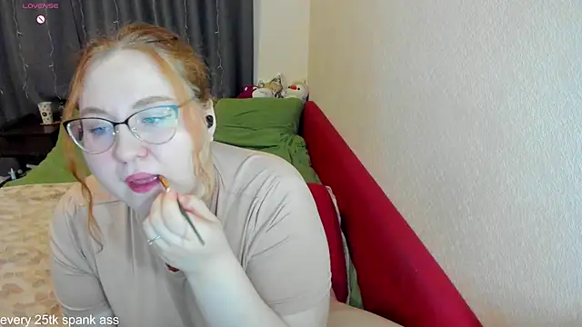 Snapshot of GeorginiaGrimes chatting on May 28, 2026, 9:06 am GeorginiaGrimes online show from May 28, 2026, 9:06 am