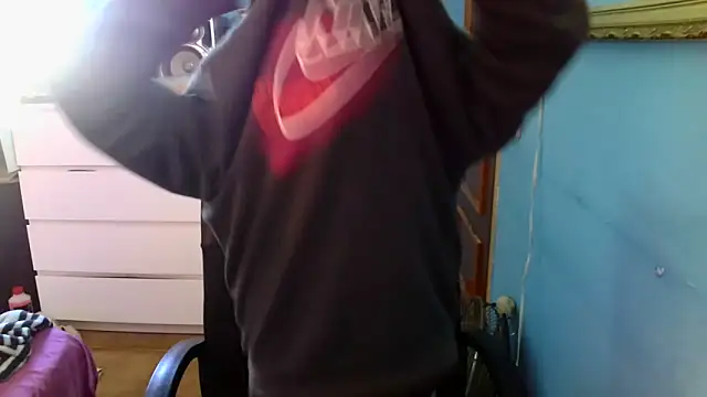 Snapshot of Nenejoven16- chatting on March 13, 2026, 8:43 am Nenejoven16- online show from March 13, 2026, 8:43 am