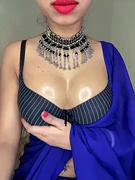 Snapshot of Hot-sexy222 chatting on March 19, 2025, 9:49 am Hot-sexy222 online show from March 19, 2025, 9:49 am