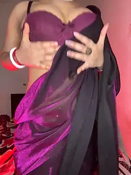 Snapshot of Hot-sexy222 chatting on February 15, 2026, 10:36 am Hot-sexy222 online show from February 15, 2026, 10:36 am