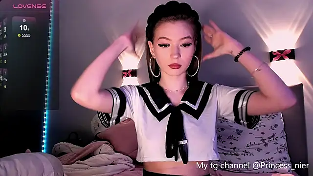 diana nier online show from December 7, 2024, 9:33 pm