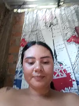 sexy-latin10 online show from April 26, 2026, 2:26 pm