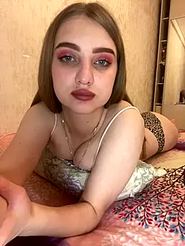 Snapshot of MollyDolle chatting on September 18, 2025, 8:00 pm MollyDolle online show from September 18, 2025, 8:00 pm