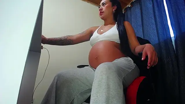 mistress aryya online show from January 16, 2025, 3:35 pm