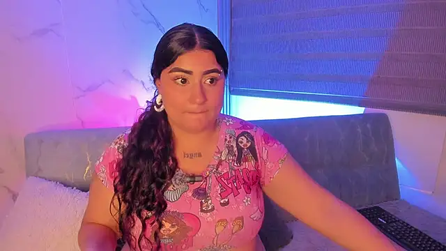 dayan silva  online show from March 12, 2026, 3:34 am