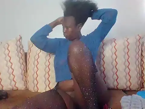 Snapshot of Sexiebony12 chatting on June 28, 2026, 6:19 am Sexiebony12 online show from June 28, 2026, 6:19 am