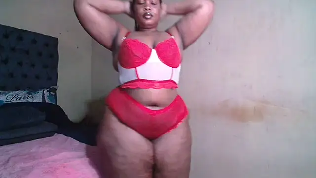 Snapshot of CANDY-X-LOVE-xx chatting on February 14, 2026, 4:48 pm CANDY-X-LOVE-xx online show from February 14, 2026, 4:48 pm