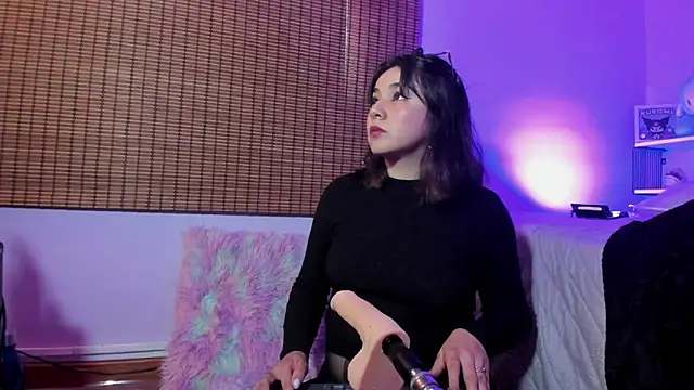 Snapshot of JeyLee chatting on September 17, 2025, 12:07 pm JeyLee online show from September 17, 2025, 12:07 pm