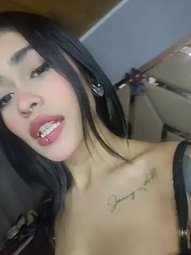 AliceMiller 2 online show from November 24, 2025, 12:32 am