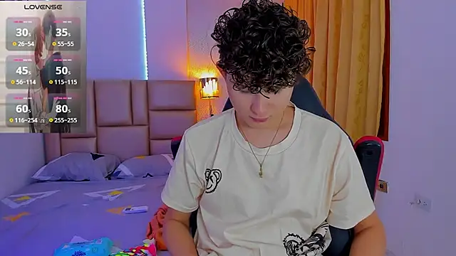 Nathan Bluee online show from February 5, 2025, 12:06 pm