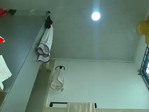 Snapshot of hornymilf_69xxx chatting on April 7, 2026, 5:57 pm hornymilf 69xxx online show from April 7, 2026, 5:57 pm