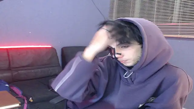 Andy bapho online show from November 11, 2025, 10:54 pm