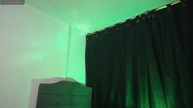 Snapshot of sexybat_twink chatting on September 27, 2025, 11:59 am sexybat twink online show from September 27, 2025, 11:59 am