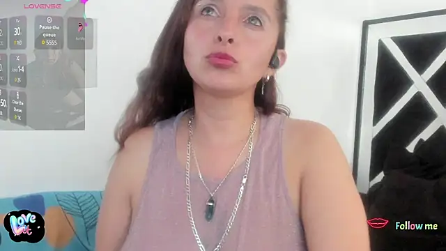 Snapshot of Baioleth chatting on September 30, 2025, 8:14 pm Baioleth online show from September 30, 2025, 8:14 pm