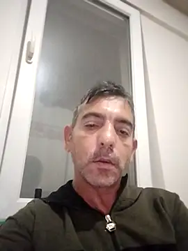 Snapshot of Egemen2245 chatting on November 7, 2025, 7:47 pm Egemen2245 online show from November 7, 2025, 7:47 pm