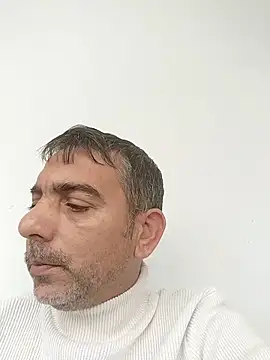 Snapshot of Egemen2245 chatting on November 17, 2025, 10:21 am Egemen2245 online show from November 17, 2025, 10:21 am