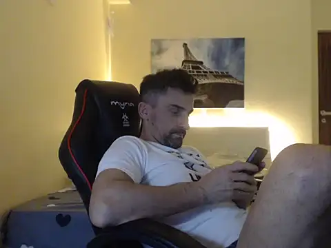 amydamarw online show from February 7, 2026, 6:11 pm