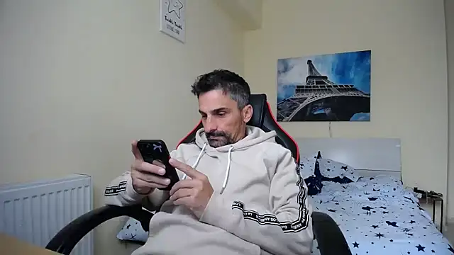 amydamarw online show from April 30, 2026, 2:01 pm