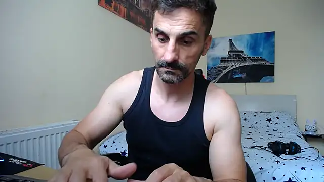Snapshot of amydamarw chatting on June 4, 2026, 1:50 pm amydamarw online show from June 4, 2026, 1:50 pm