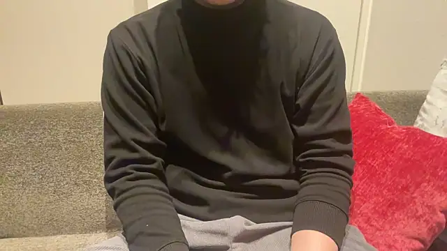 Snapshot of atom0407 chatting on February 10, 2025, 4:04 pm atom0407 online show from February 10, 2025, 4:04 pm