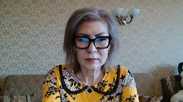 Elegant00Lady online show from January 7, 2026, 4:26 am