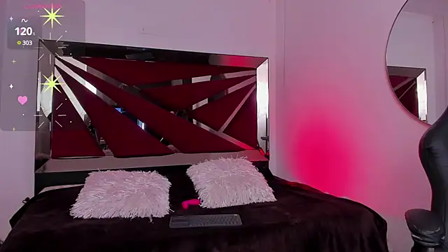 Snapshot of ShegoBlake chatting on January 8, 2025, 11:41 pm ShegoBlake online show from January 8, 2025, 11:41 pm