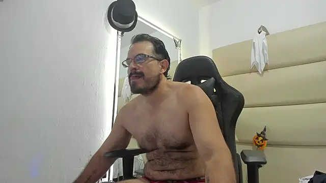 SbasTone Muscle online show from October 24, 2025, 11:39 am