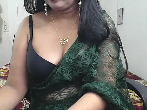 Snapshot of BIG_HEARTED chatting on September 26, 2025, 4:55 pm BIG HEARTED online show from September 26, 2025, 4:55 pm