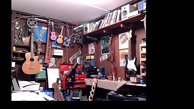 itsjameswebbscope online show from March 5, 2025, 10:43 pm