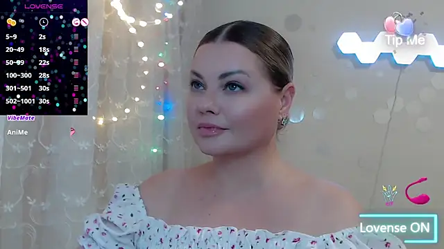 JewellKiss7 online show from June 23, 2026, 5:38 am