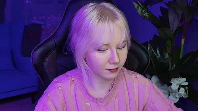 Snapshot of NancyMartinez chatting on January 19, 2025, 11:12 am NancyMartinez online show from January 19, 2025, 11:12 am