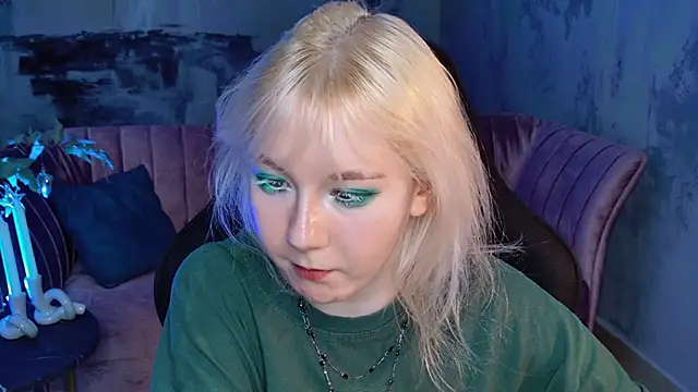 Snapshot of NancyMartinez chatting on January 21, 2025, 8:08 am NancyMartinez online show from January 21, 2025, 8:08 am