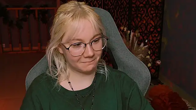 Snapshot of NancyMartinez chatting on January 24, 2025, 11:15 am NancyMartinez online show from January 24, 2025, 11:15 am