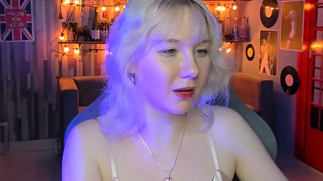 Snapshot of NancyMartinez chatting on March 11, 2025, 7:25 pm NancyMartinez online show from March 11, 2025, 7:25 pm