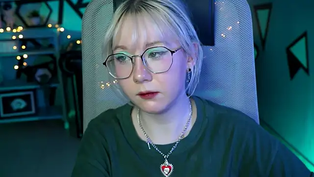 Snapshot of NancyMartinez chatting on March 21, 2025, 11:22 am NancyMartinez online show from March 21, 2025, 11:22 am