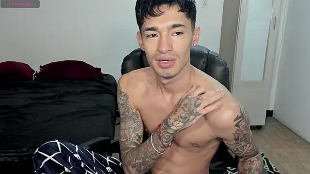 Damon  333 online show from February 16, 2026, 1:02 am