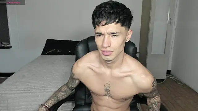 Damon  333 online show from March 12, 2026, 10:49 pm