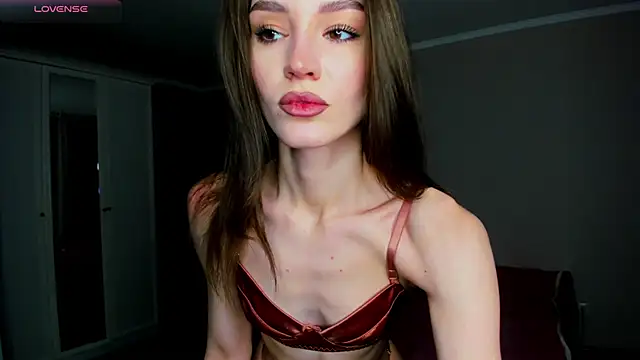 -Sacura- online show from March 4, 2026, 2:56 pm