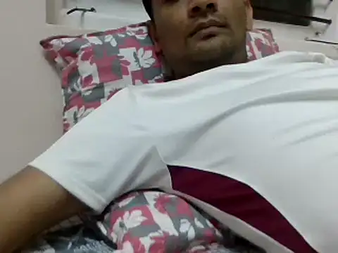 NiceBoy9099 online show from December 5, 2024, 6:22 pm