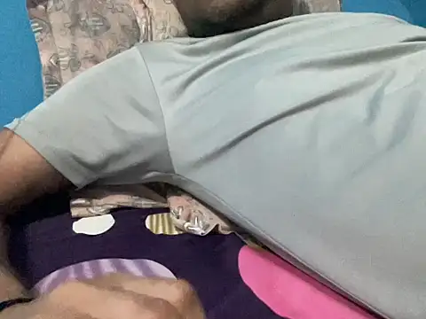 NiceBoy9099 online show from September 14, 2025, 11:31 am